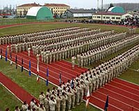 us-soldier-military-parade-bg.jpg