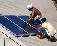 California solar power capacity setting records