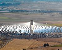 Spain's Abengoa reaches preliminary deal with creditors to avoid bankruptcy