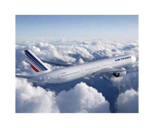 Storm-hit Air France plane turns back to Rio