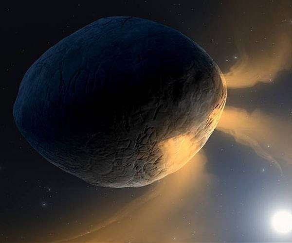 Asteroid's comet-like tail is not made of dust, solar observatories reveal