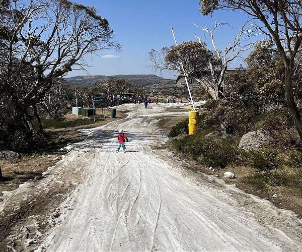 Ski resorts face unprecedented challenges amid climate change