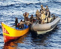 Australian navy thwarts armed Somali pirates: officials