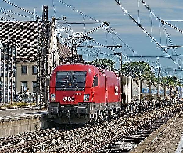 Austria rail operator OeBB unveils new night trains