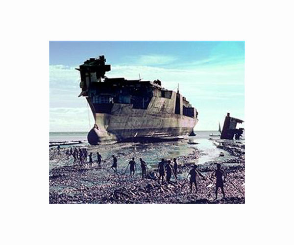 New rules may not change dirty and deadly ship recycling business