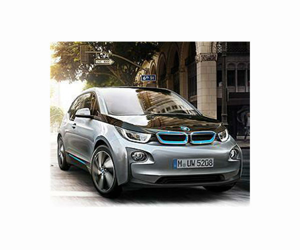 SUVs targeted in new French 'weight tax'