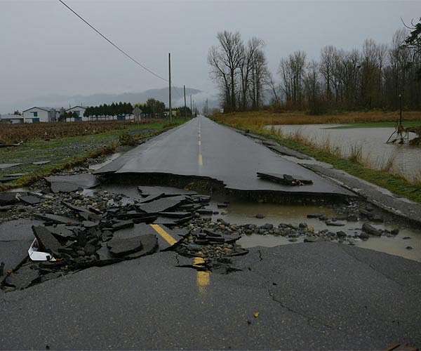 Two children found dead in eastern Canada flooding
