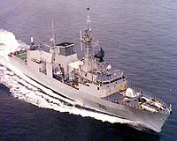Canadian warship extends escort mission for Somalian aid
