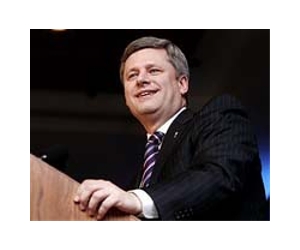 Canada PM Harper goes to China to boost trade