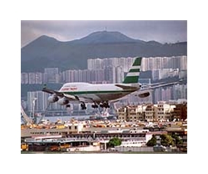Cathay Pacific posts first-half net loss of HK$935 mn