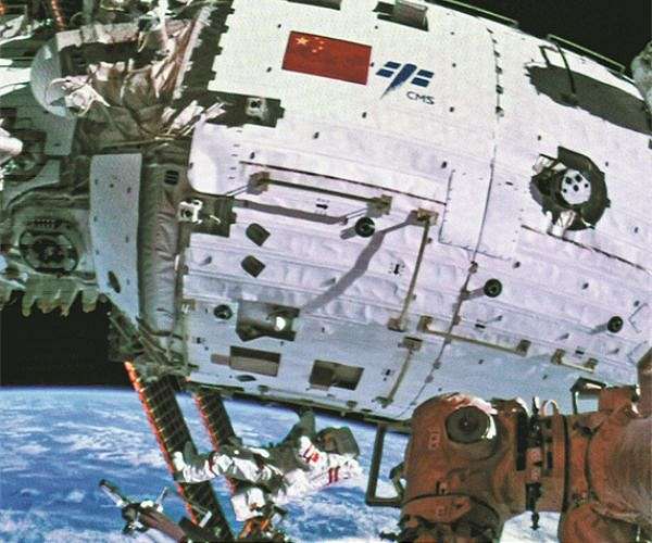 New Shenzhou Crew Begins Handover Operations Aboard Tiangong