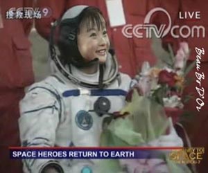 China chooses first women astronauts