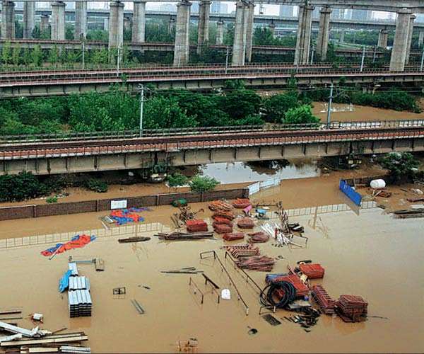 Scores dead across northern China in wide scale flooding