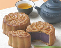 Young Chinese Opt For Healthy Moon Cakes