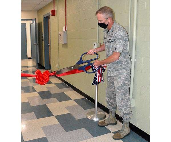 Ribbon cutting marks opening of new lab at Wright-Patterson Air Force Base