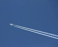 UN agency cuts airlines some slack on CO2 emissions