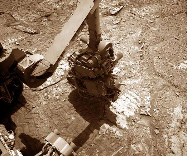 Sols 3744-3745: The One That Got Away