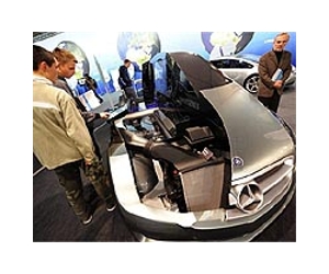 Daimler gets nod from China to take stake in BAIC Motor