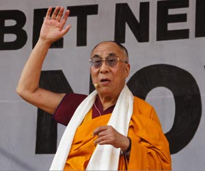 China slams British PM's Dalai Lama meeting