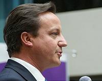 Cameron ups pressure on MPs for Syria strikes vote