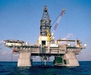 Alarm on Gulf oil rig muted before blast: witness