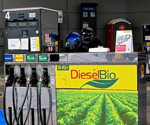 Russia to boost investment in premium diesel production two-fold next year