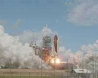 US shuttle blasts off on key space station mission