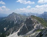 Pink ice in Italy's Alps sparks algae probe