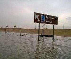 Heavy rains force closure of Dubai Airshow, UAE schools