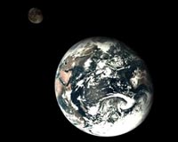 China publishes Earth, Moon photos taken by lunar orbiter