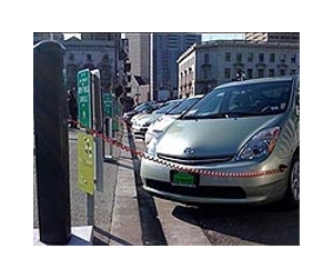 Brooklyn Bridge Park Receives Solar-Powered Charging Station To Power Electric Vehicles