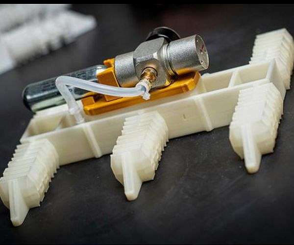 These electronics-free robots can walk right off the 3D-printer