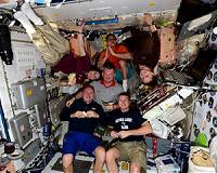 Astronaut brains as beacons for researchers