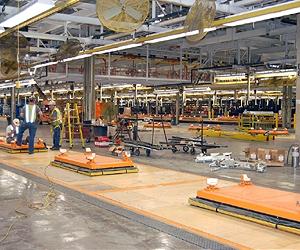 Ford slashes jobs in Australia, Toyota scales back