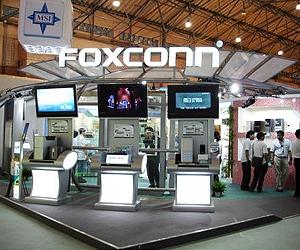 Foxconn plans 2,000 retail stores in central China: report