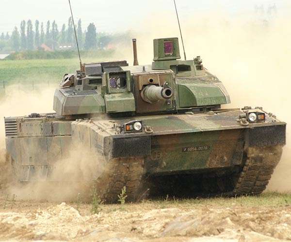 Western tanks seen key to Ukraine battlefield breakthrough