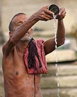 Hindu Holy Men Says Ganges Too Dirty For Ritual Bath