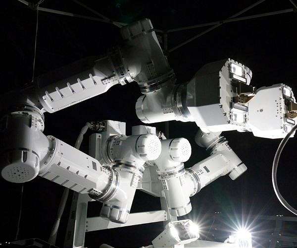 GITAI to Design Robotic Arm for JAXA Crewed Lunar Rover