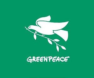 Greenpeace members arrested in Apple 'cloud' demo