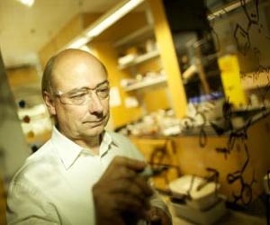 UC Riverside chemists transform acids into bases