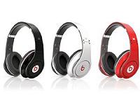Headphone batteries explode on flight to Australia