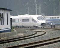 One dead, 127 hurt in China passenger train derailment