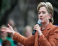 Clinton, Lavrov meet to 'reboot' Russia ties