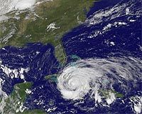 Oil, gas production in Gulf of Mexico largely shut off as Ike looms