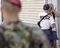 Police Step Up Pressure On New Orleans Residents To Leave