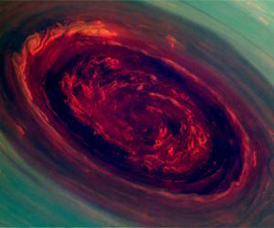 Cassini Gets Close-Up Views of Large Hurricane on Saturn