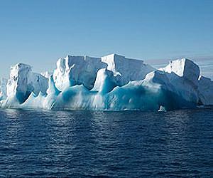 Scientists find CO2-sucking funnels in Southern Ocean