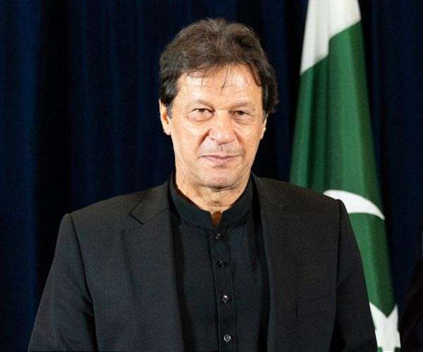 Imran Khan's U-turn from military's man to army critic