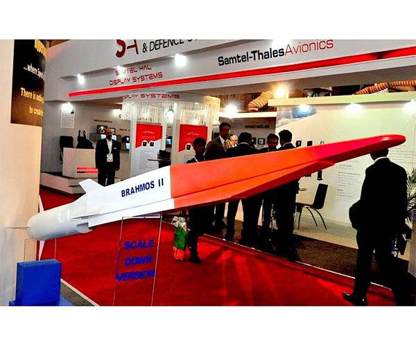India hails 'historic' hypersonic missile test flight