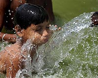 More than 100 reported dead in Indian heatwave